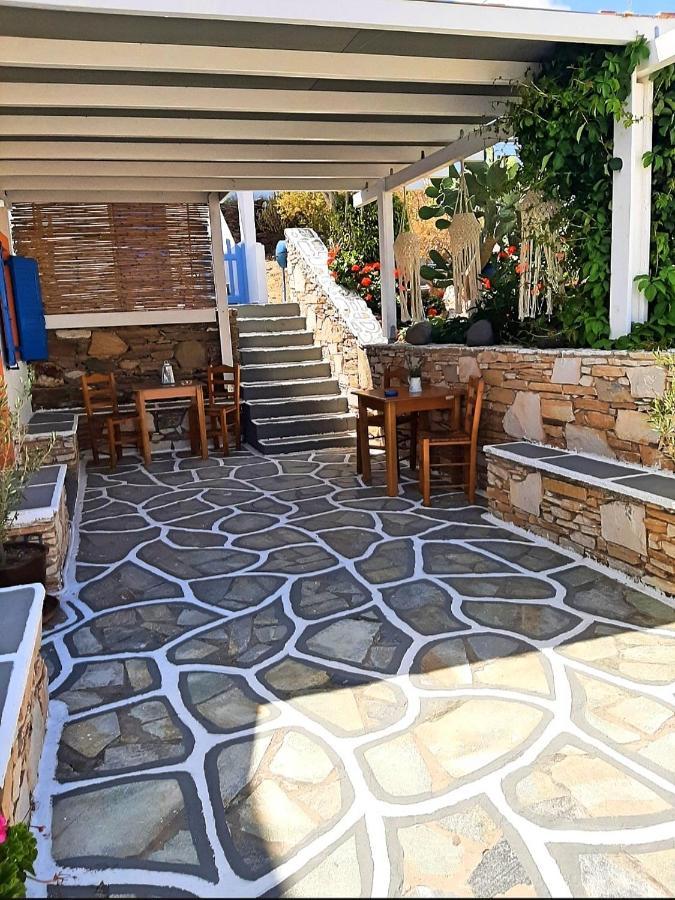 George'S Place Chora d'Ios Extérieur photo